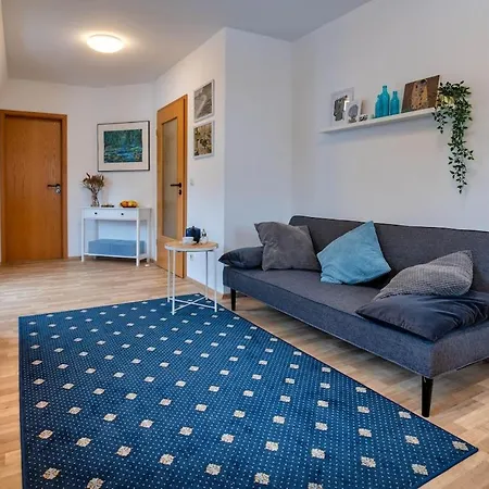 Lovely Quiet, Bright, Generous For Two, Private Parking *