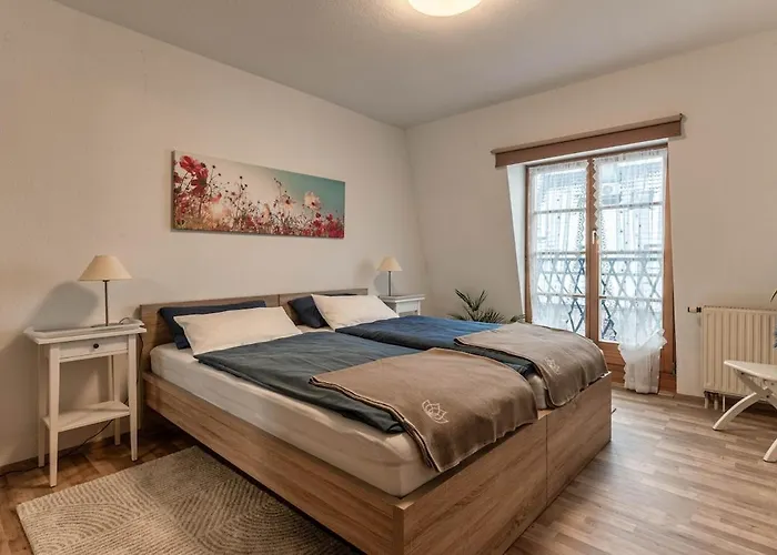 Lovely Quiet, Bright, Generous For Two, Private Parking