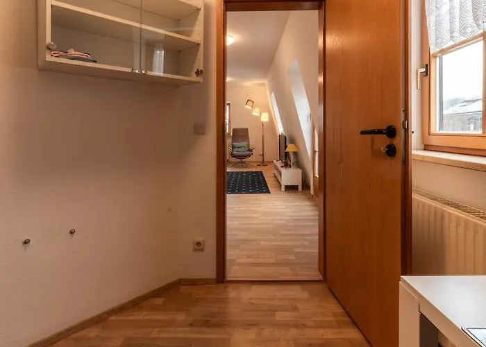 Lovely Quiet, Bright, Generous For Two, Private Parking Nuremberg