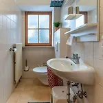 Lovely Quiet, Bright, Generous For Two, Private Parking نورنبيرغ