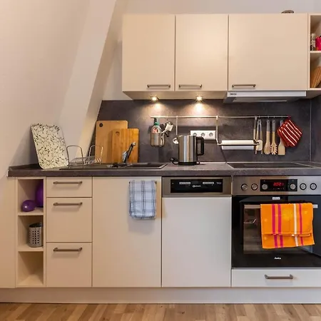 Appartement Lovely Quiet, Bright, Generous For Two, Private Parking *