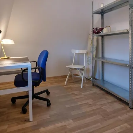 Lovely Quiet, Bright, Generous For Two, Private Parking Appartement Neurenberg