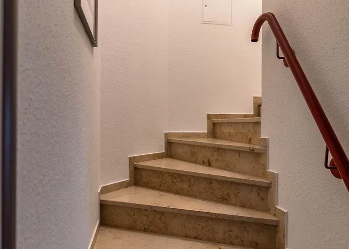 Lovely Quiet, Bright, Generous For Two, Private Parking * Nürnberg